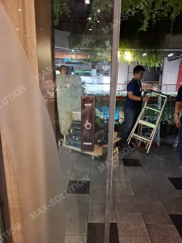 ผลงานติดตั้ง Auto Door DORMAKABA BAR.B.Q PLAZA กรุงเทพฯ | MAX-SOLUTION (รูปที่ 4)