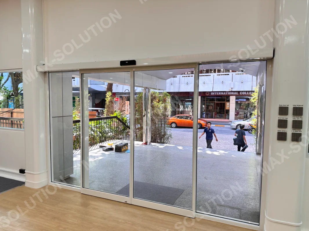ผลงานติดตั้ง ประตูออโต้ DORGEN อาคารอนุสรณ์ ชั้น1 ม.สยาม กรุงเทพฯ | MAX-SOLUTION (รูปที่ 3)
