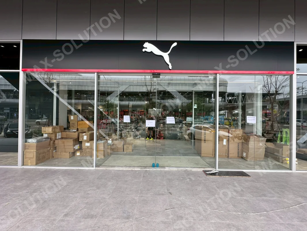 ผลงานติดตั้ง ประตูสไลด์อัตโนมัติ DORMAKABA PUMA กรุงเทพฯ | MAX-SOLUTION